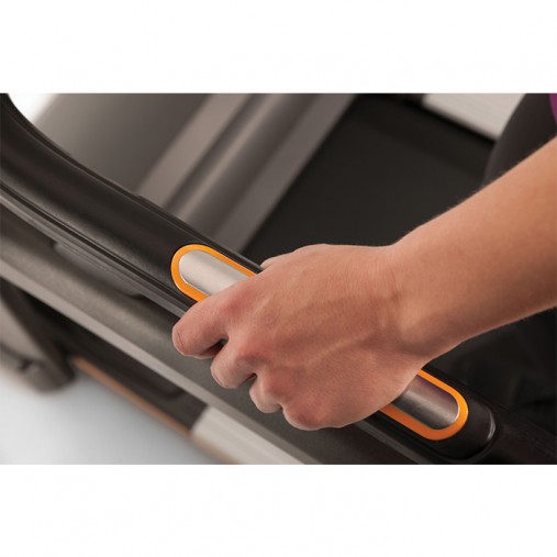 Беговая дорожка домашняя Matrix TF50XIR с 16-дюймовым сенсорным дисплеем