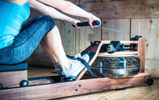 Гребной тренажер водный WaterRower Classic 300 с дисплеем S4 (материал рамы: орех)