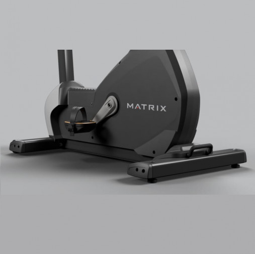 Вертикальный велотренажер Matrix Performance. Консоль Touch Base