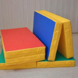 Мат гимнастический 1 х 1 м складной