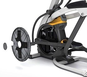 Все эллиптические тренажеры оснащены съемным диском для быстрого доступа к внутренним компонентам и их простому обслуживанию.